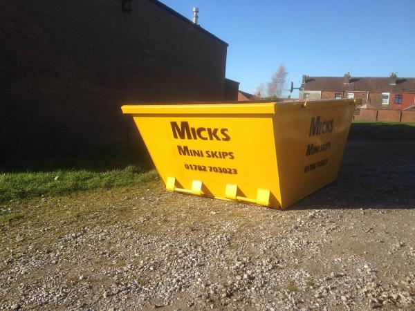 Mick's Mini Skips