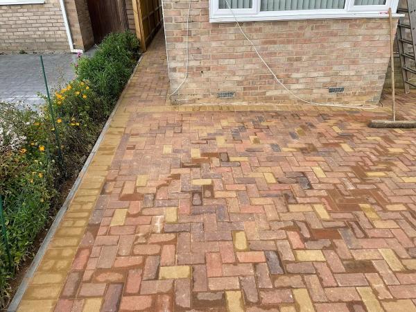 Stone Craft Driveways & Landscaping