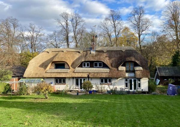 Craftwork Master Thatchers (Kent)