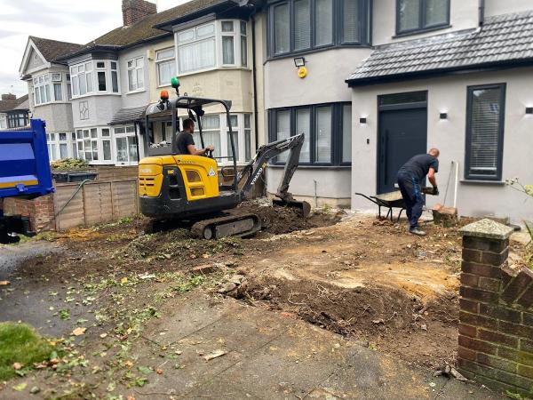 Boss Paving and Building LTD