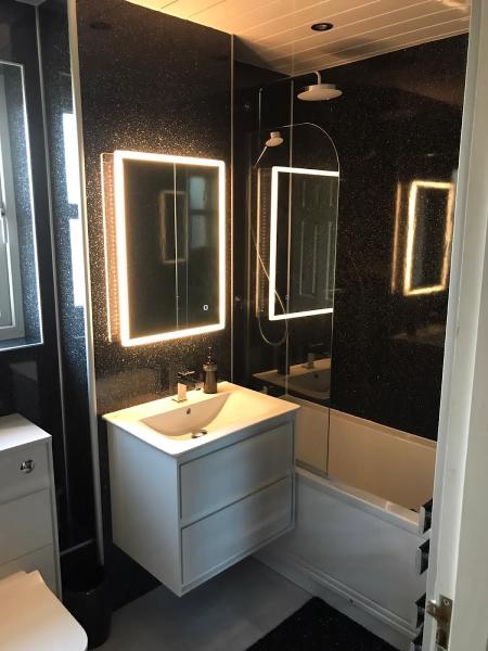 Q T S Contracts Ltd