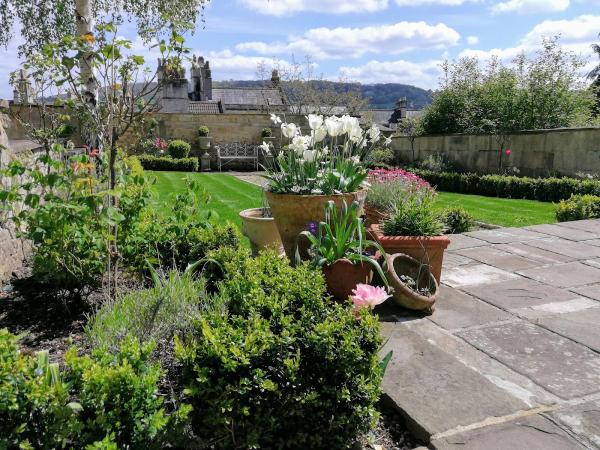 Jack Heard Garden Design