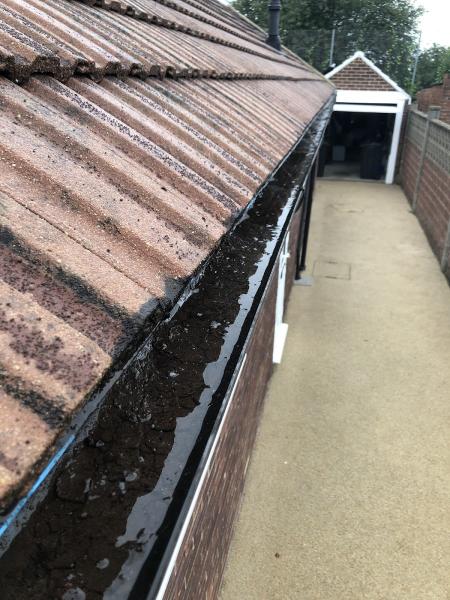 Ezflow Gutter Cleaning