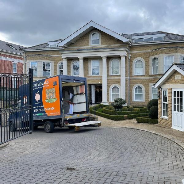 VMS Removals Company Leicester