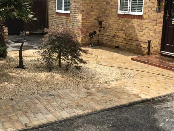 Royal Paving Driveway Specialist