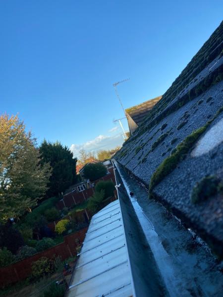 Porters' Roof Cleaning