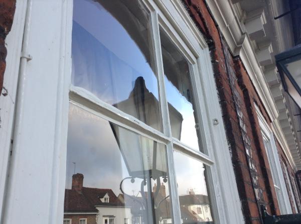 HI Glass Luxury Window Cleaning