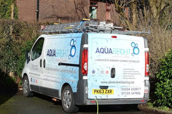 Aqua Bright Window Cleaning