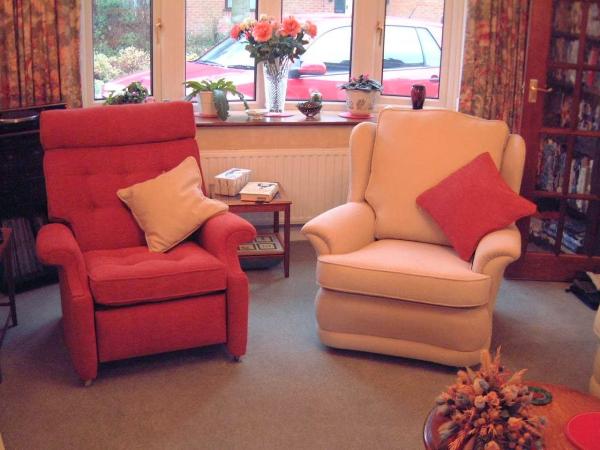 A R Clark Upholstery