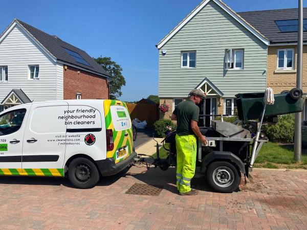 Cleanerbins MK (Milton Keynes)