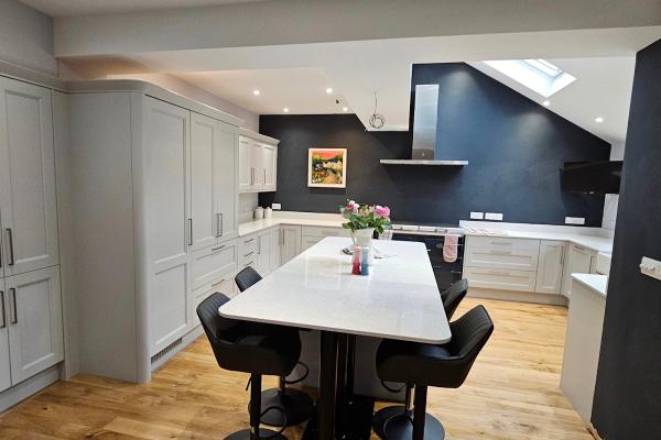 W R Carpentry & Joinery Services