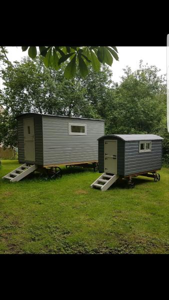 Honeys Huts Shepherd's Huts