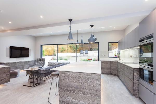 Kitchen Co-Ordination