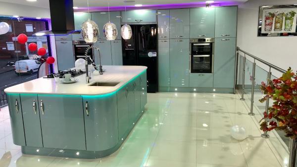 CMS Kitchens & Bedrooms