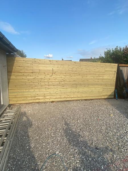 Poolstock Fencing & Gates