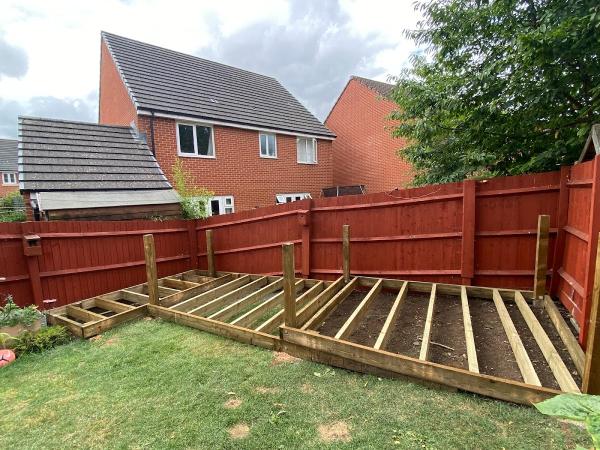M H Fencing & Landscaping