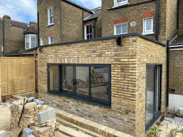 Urban Lofts / Extensions uk Ltd