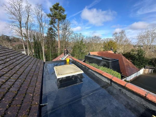 Lr Killick Roof Repairs Ltd