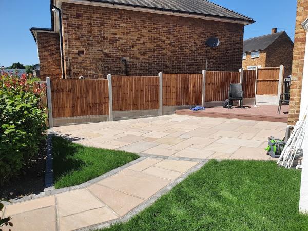 Quaife Landscapes & Driveways