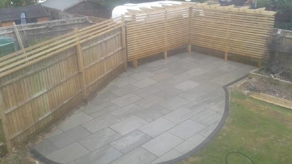 Wrights Fencing and Landscaping Ltd