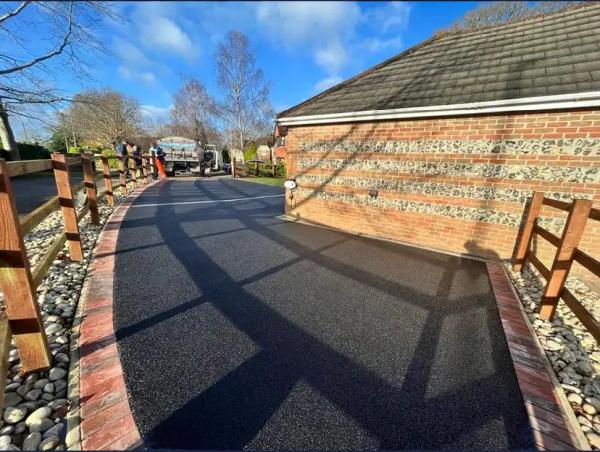 GB Paving & Driveways Ltd