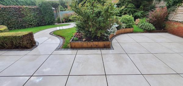 Redditch Paving & Landscapes
