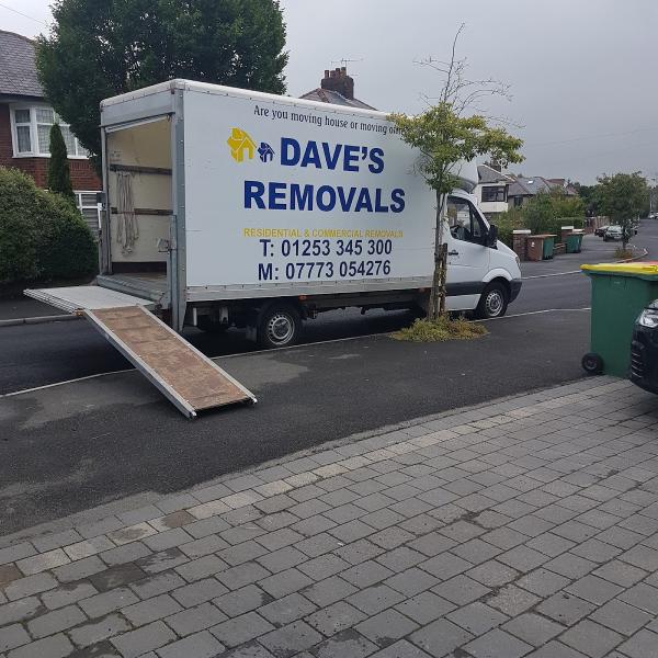 Dave's Removals