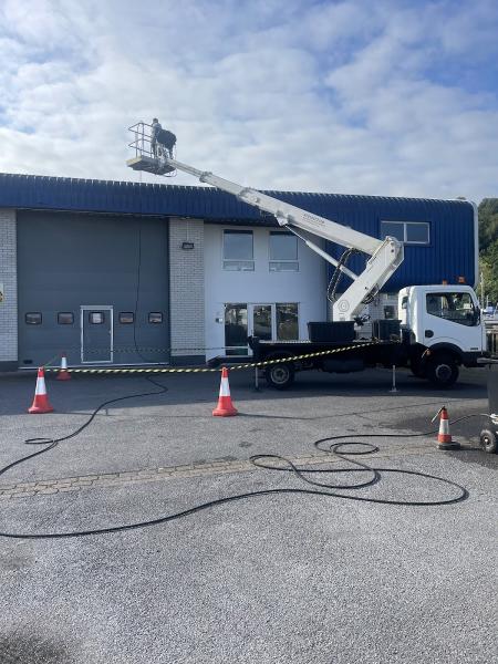 Complete Cleaning Services (Ccs)