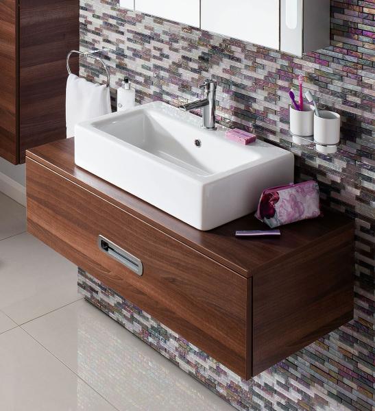 Lavish Bathrooms Ltd.