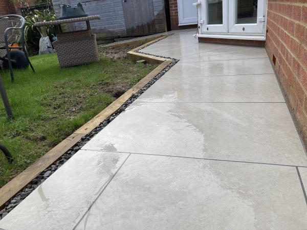 Deluna Driveways Ltd