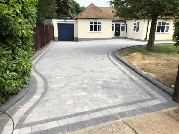 Gladstone Paving Ltd