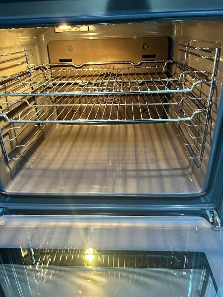 JWS Cleaning Solutions-Bradford and Bingley Oven Cleaning