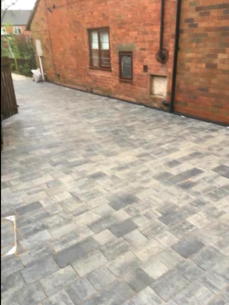Tachbrook Landscaping and Driveways