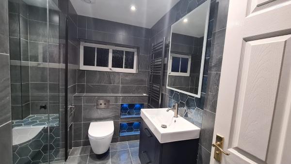 Freshwater Bathrooms and Tiles