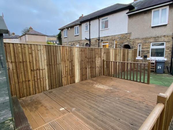 Airedale Fencing Contractors
