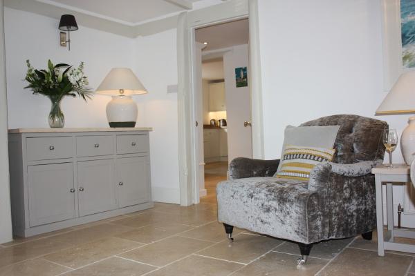 Tanglewood Devon Furniture & Interior Refurbishments