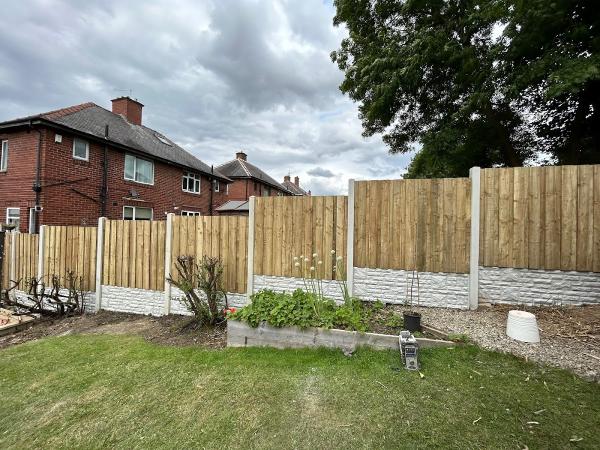 Ecclesfield Fencing