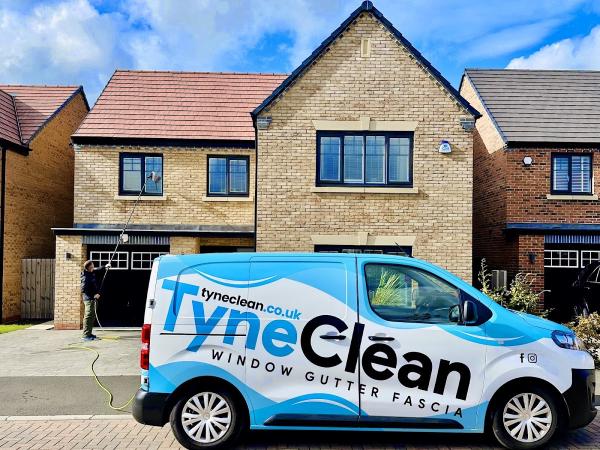 Tyneclean Window Gutter Fascia