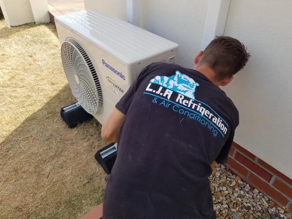 LJR Refrigeration and Air Conditioning