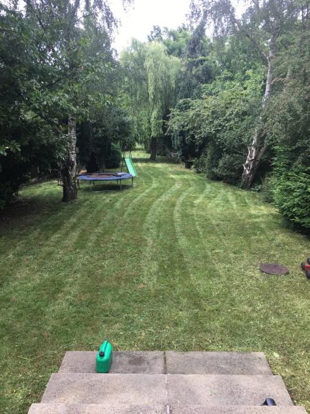 Barnsley Grass Cutting Services