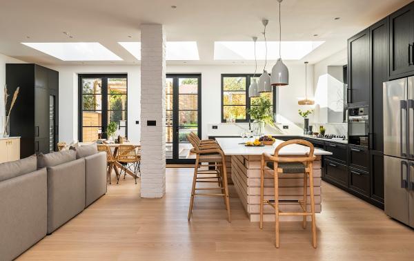 LJ Interiors