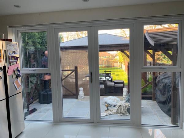 Daylight Glazing Ltd. Aluminium & Upvc Doors