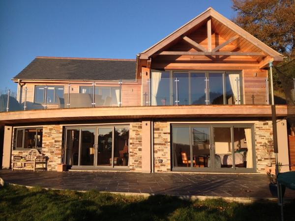 Oxford Trade Frames Ltd