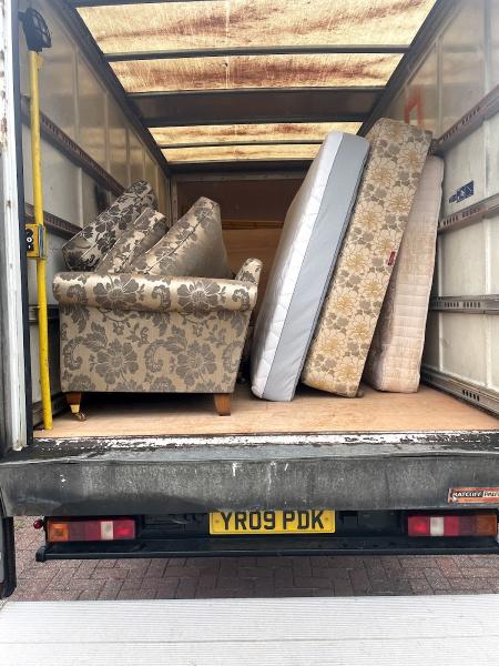 Twiggy's Removals