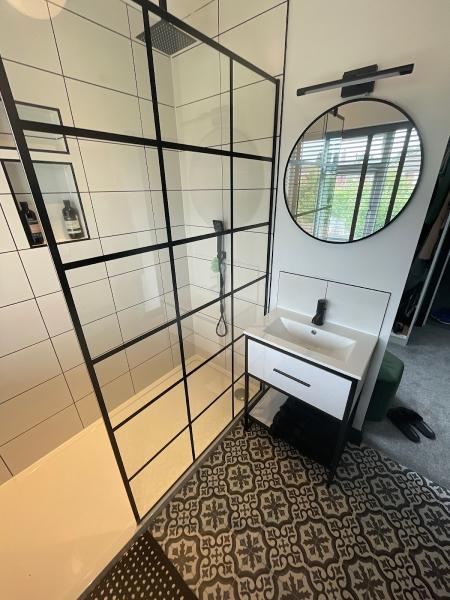 A B Ceramic Tiling