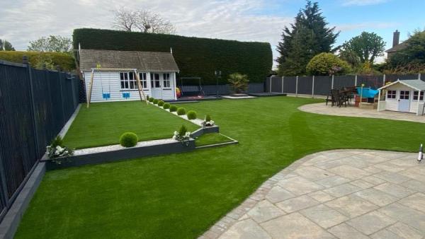 Ultimate Artificial Lawns AND Landscapes LTD
