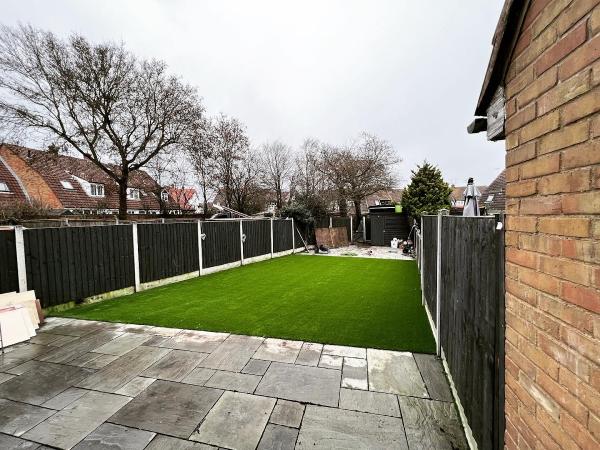 Ultimate Artificial Lawns AND Landscapes LTD