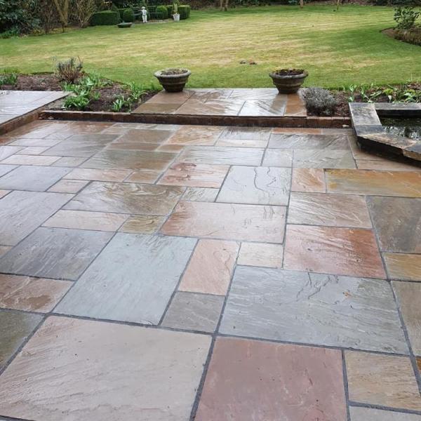 Tomlinson's Landscapes Limited