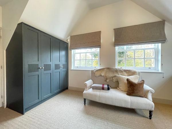 Jamie's Interiors Bespoke Fitted Furniture