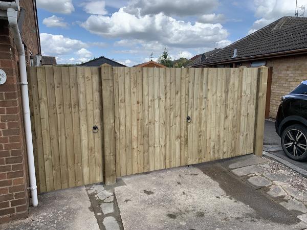 Wyken Grange Fencing LTD